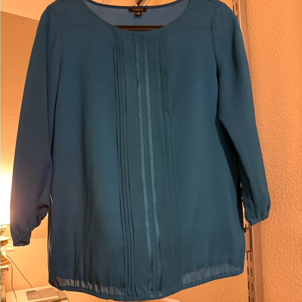 Ann Taylor teal  Women's Top